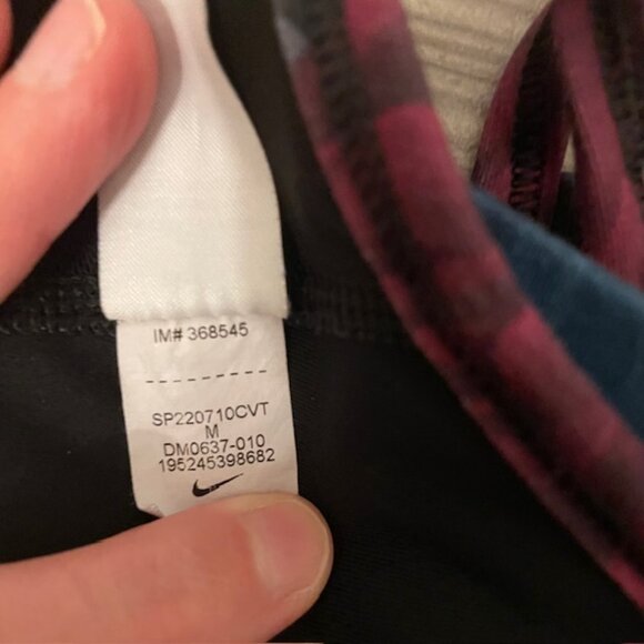 Nike Swoosh Icon Clash Floral Strappy Sports Bra Size Medium - Picture 11 of 12